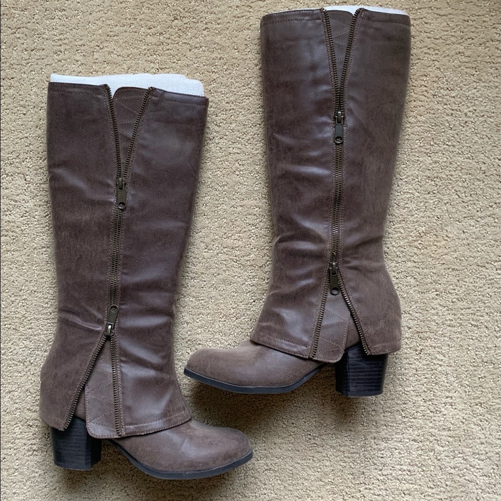 Fegalicious by Fergie double zip boots sz 8
